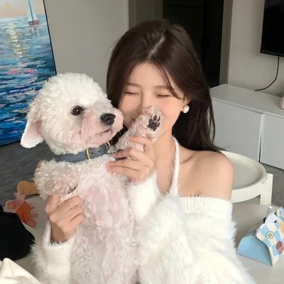 推动摇篮的手